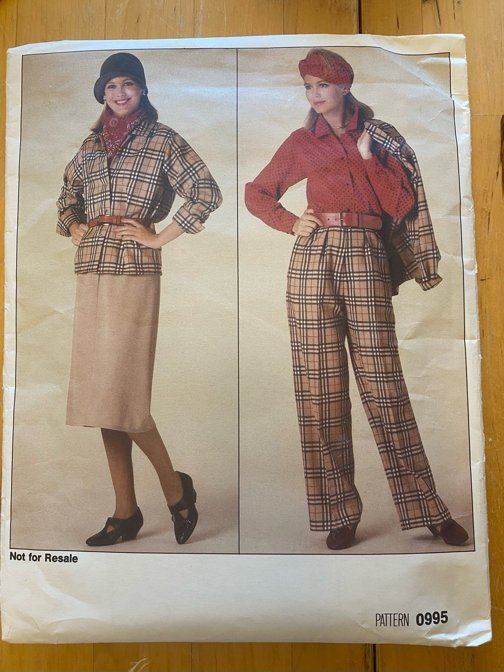 Vogue VINTAGE 1980'S Straight-Leg Pants Skirt blouse Jacket uncut sewing pattern